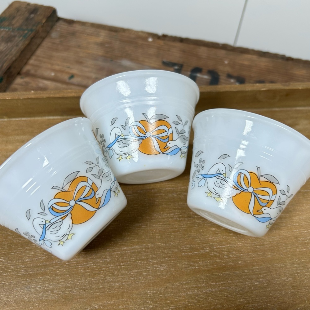 Vintage Ducks and Ribbons Milk Glass Custard Cups